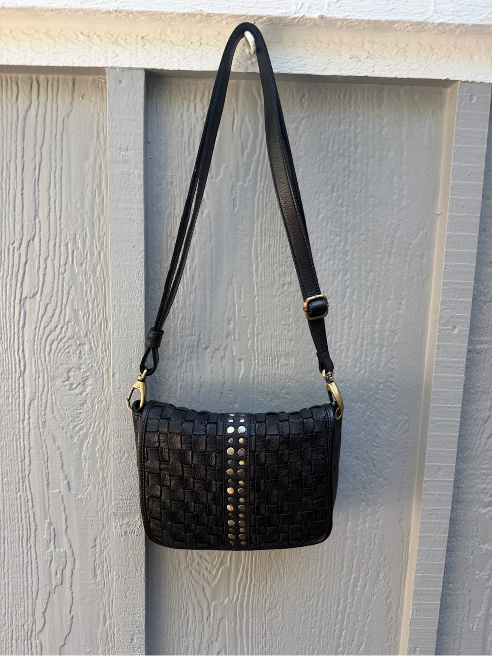 Retro-Style Black Woven Cow Leather Crossbody Bag with Studs
